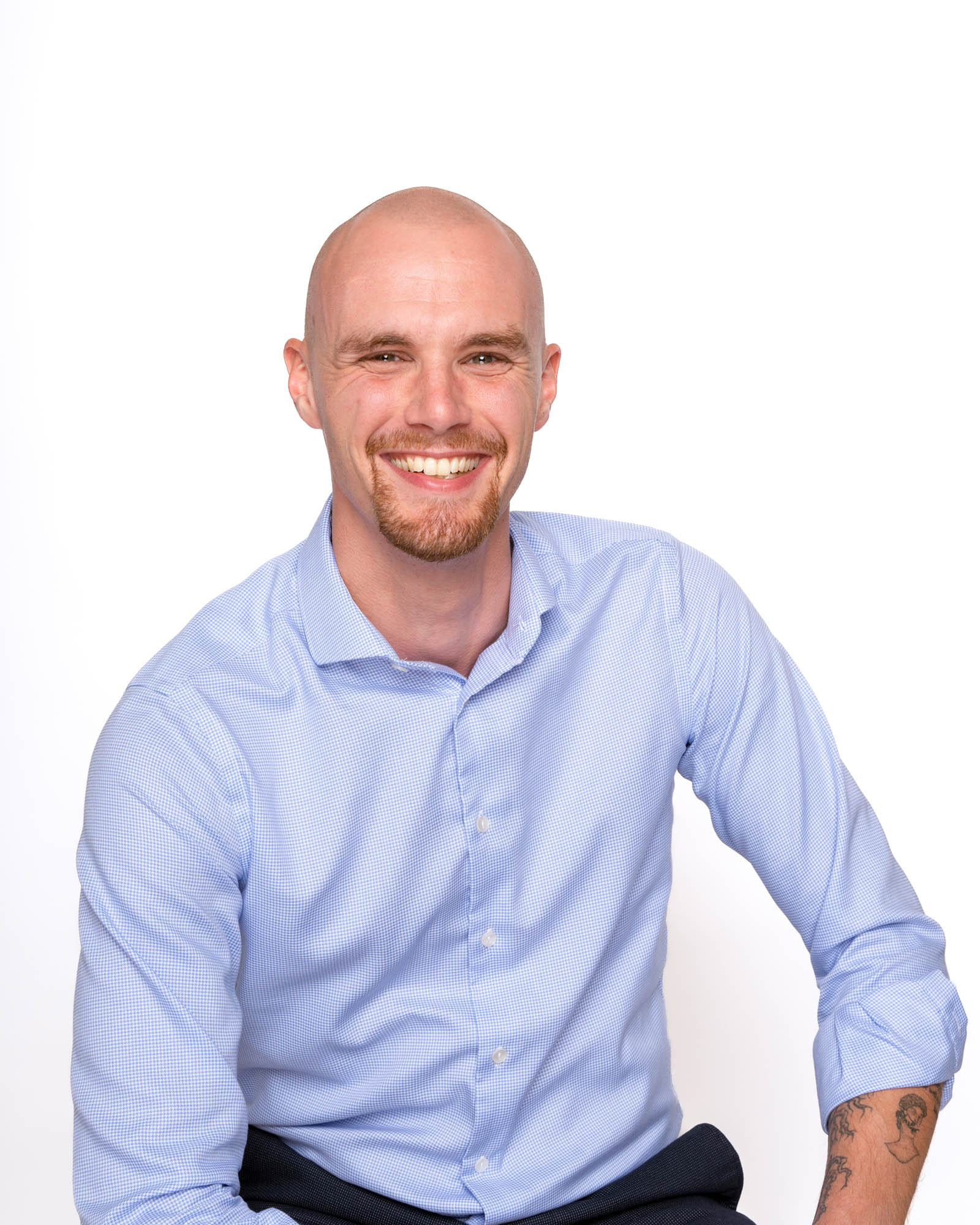 Professional executive headshot photographer in Burnaby BC